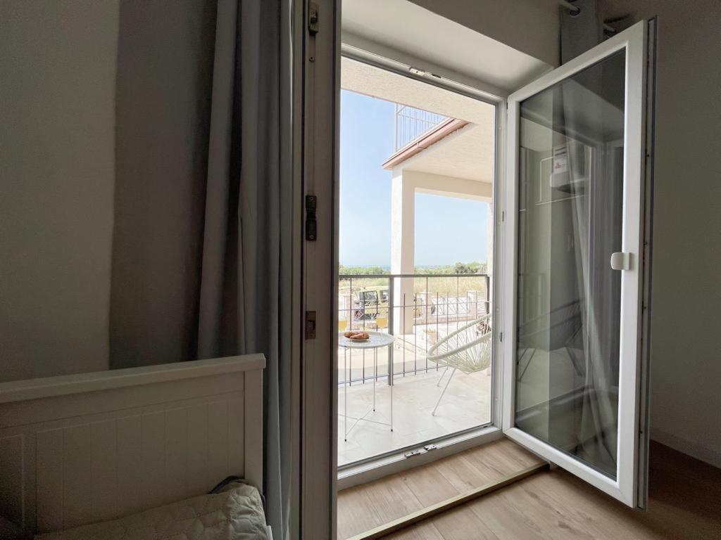 Caramel Comforts With Sea View In Stinjan Only 300 Meters From The Beach Pula Dış mekan fotoğraf
