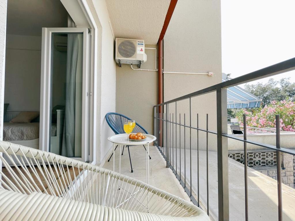 Caramel Comforts With Sea View In Stinjan Only 300 Meters From The Beach Pula Dış mekan fotoğraf